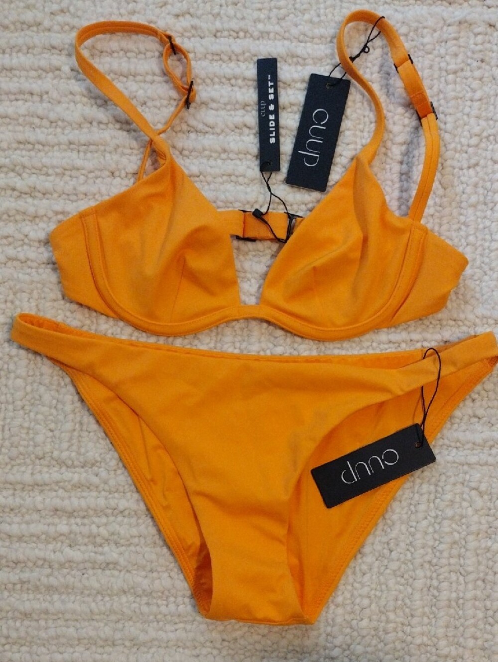 CUUP Bright Orange The Plunge Underwire Bikini Set New With Tags Size 2